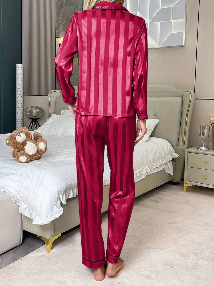Pijama Terno de Cetim feminino