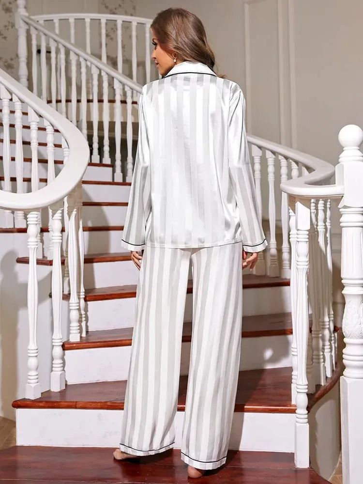 Pijama Branco Hover