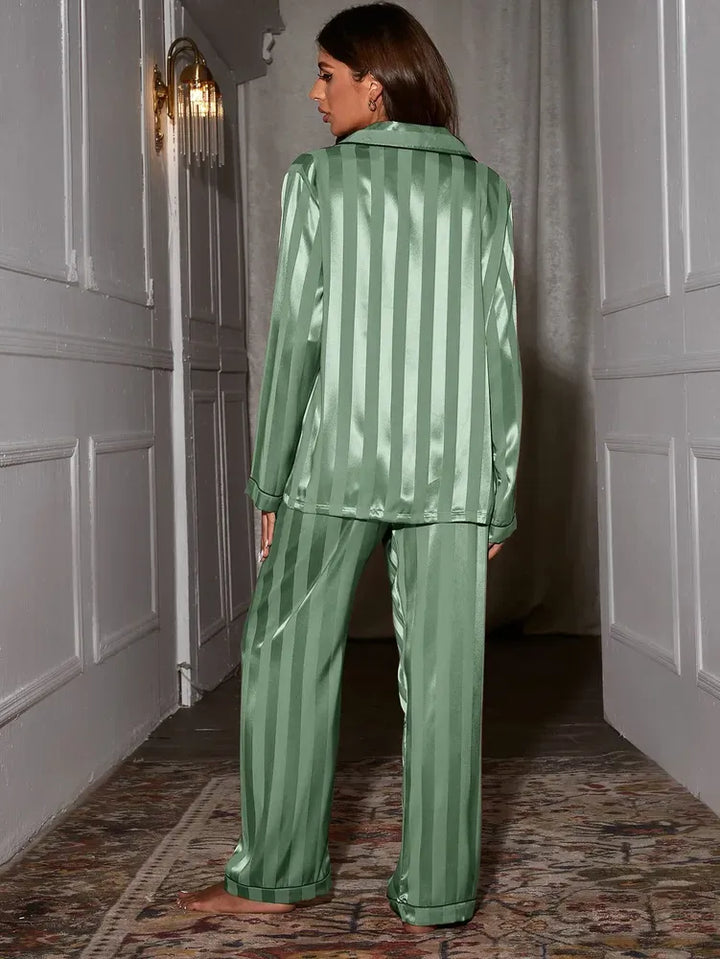 Pijama Verde Hover - Verde