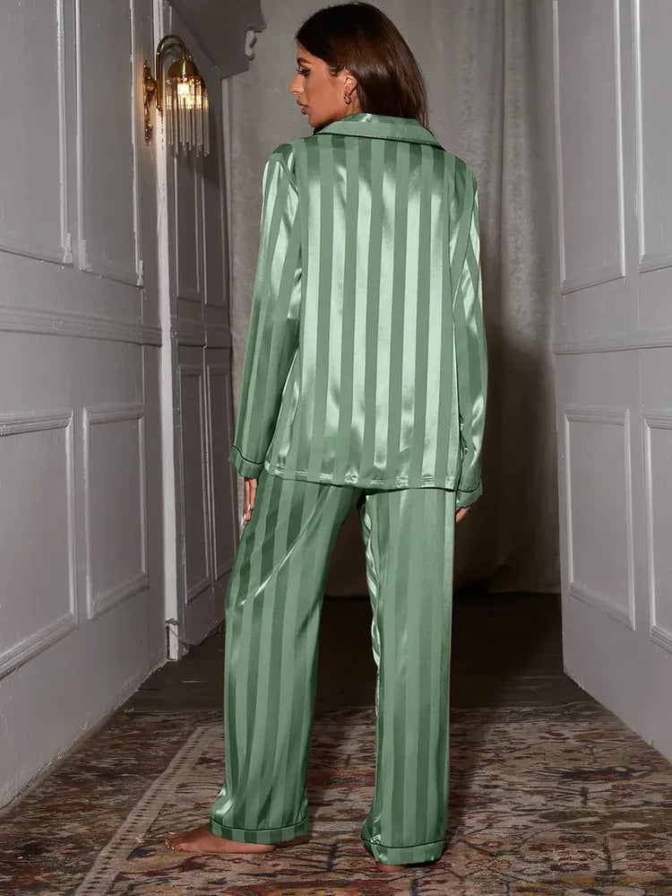 Pijama Verde Hover