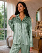 Pijama Terno de Cetim feminino