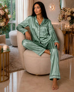 Pijama Terno de Cetim feminino