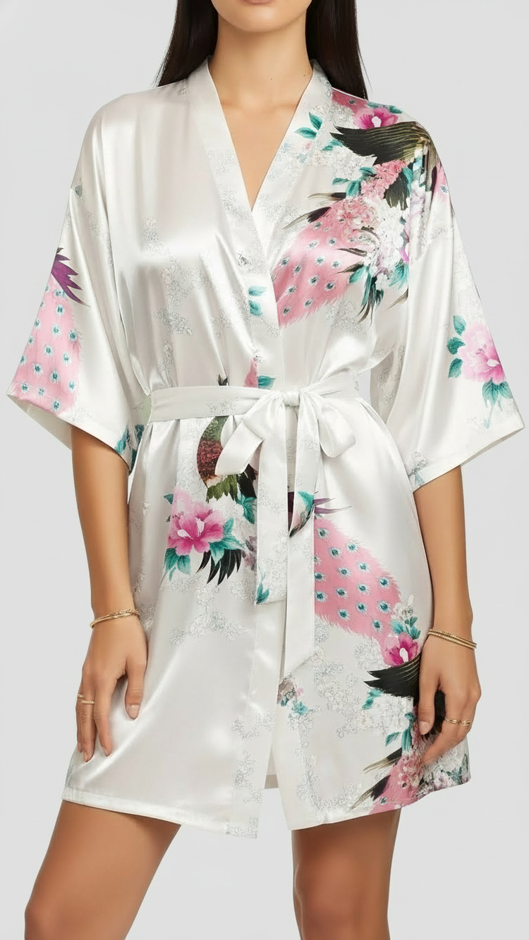 Robe Kimono Longo de Cetim Branco Floral Feminino