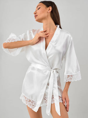 Robe kimono rendado Branco em cetim 