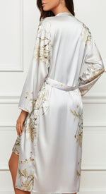 conjunto-robe-camisola-cetim-floral-prata-costas