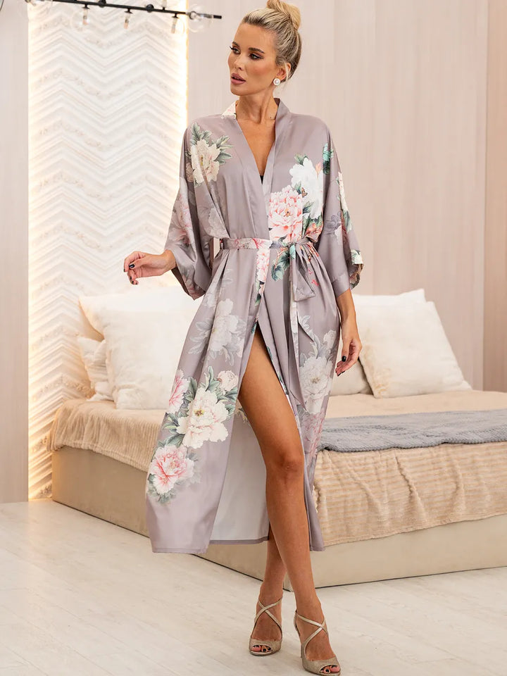 Robe Kimono Longo de Cetim Lilás Floral Feminino